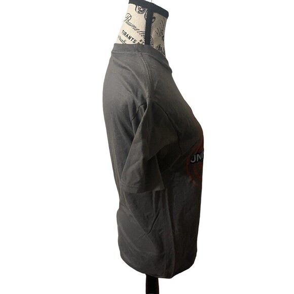 Disney Parks EPCOT Universe Of Energy Extinct 2017 Dinosaur Tee Shirt Small New - Picture 7 of 14